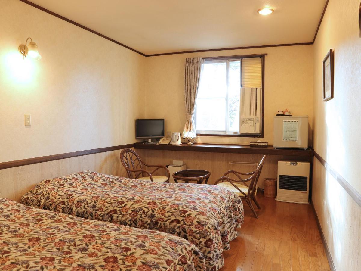 Pension Eden Naganohara Exterior photo